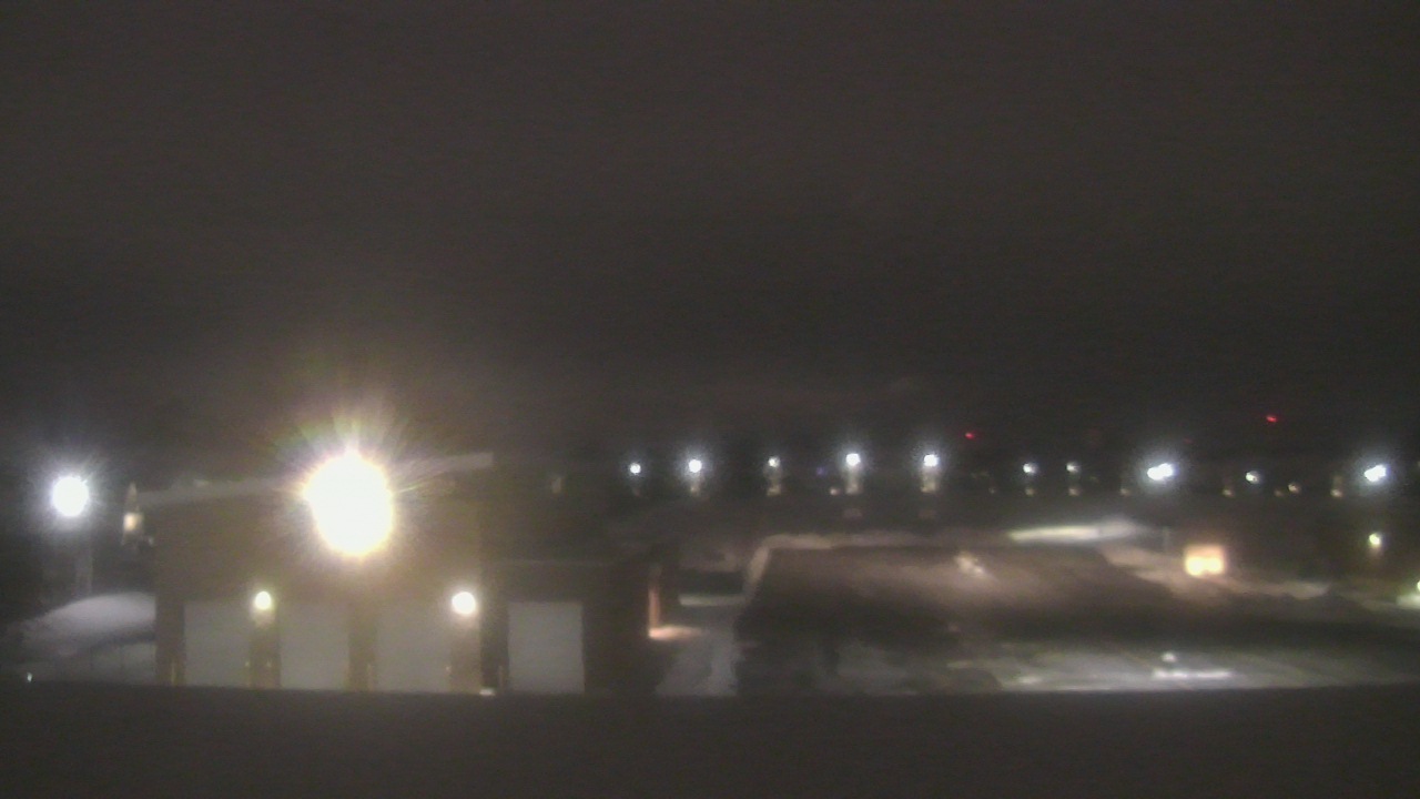 Thumbnail for current weather camera view from Marquardt MS in Glendale Heights, Illinois