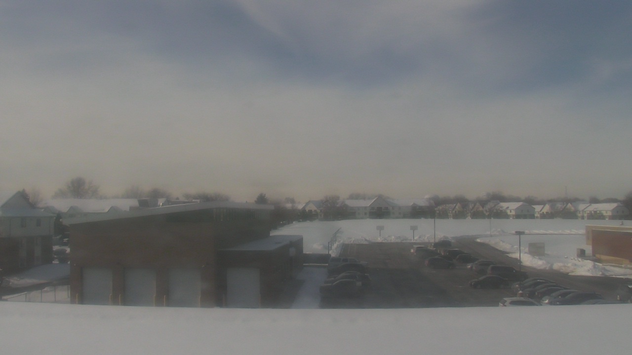 Thumbnail for current weather camera view from Marquardt MS in Glendale Heights, Illinois