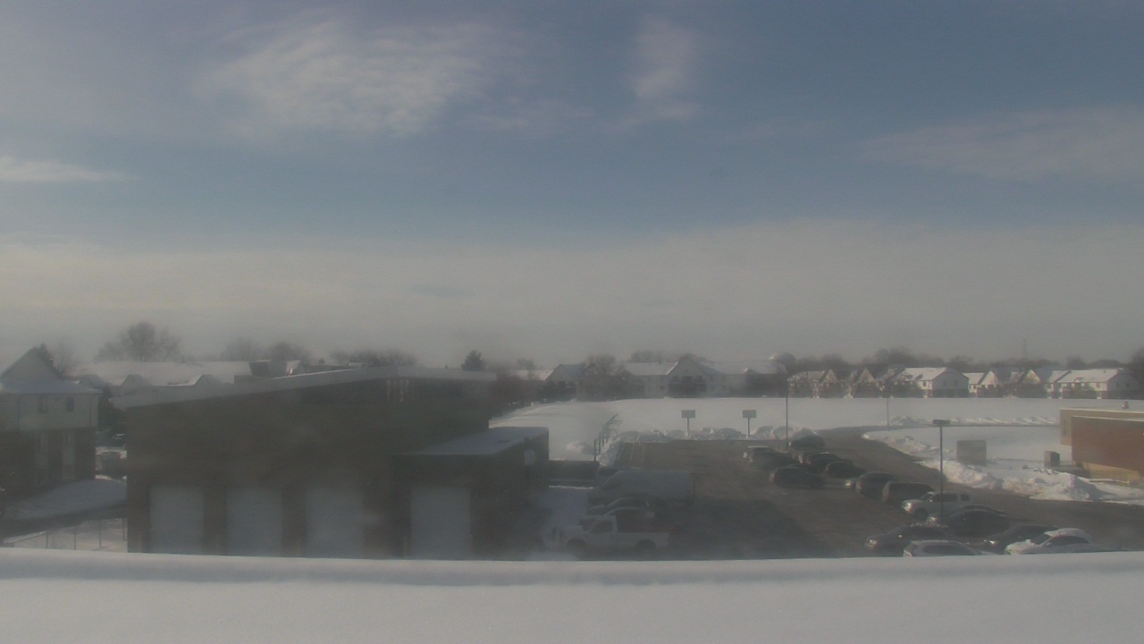 Thumbnail for current weather camera view from Marquardt MS in Glendale Heights, Illinois