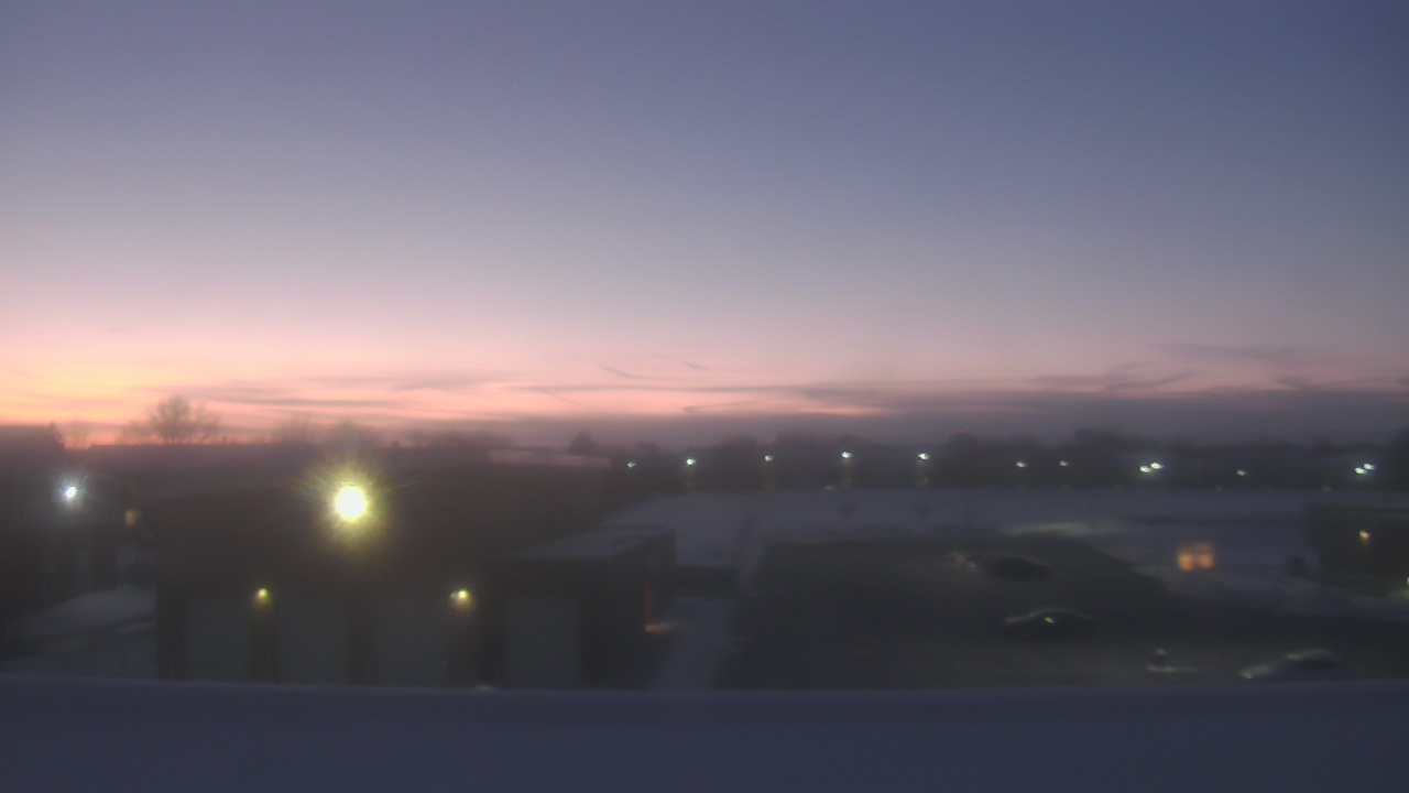 Thumbnail for current weather camera view from Marquardt MS in Glendale Heights, Illinois