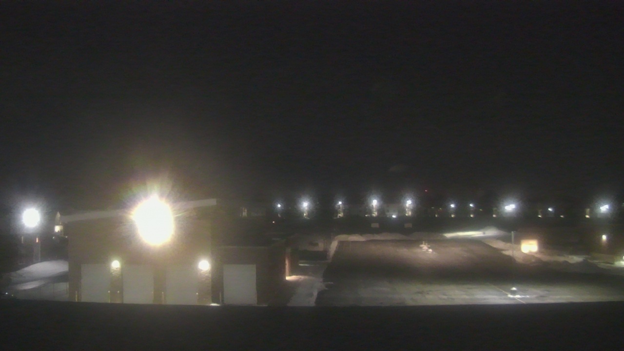 Thumbnail for current weather camera view from Marquardt MS in Glendale Heights, Illinois