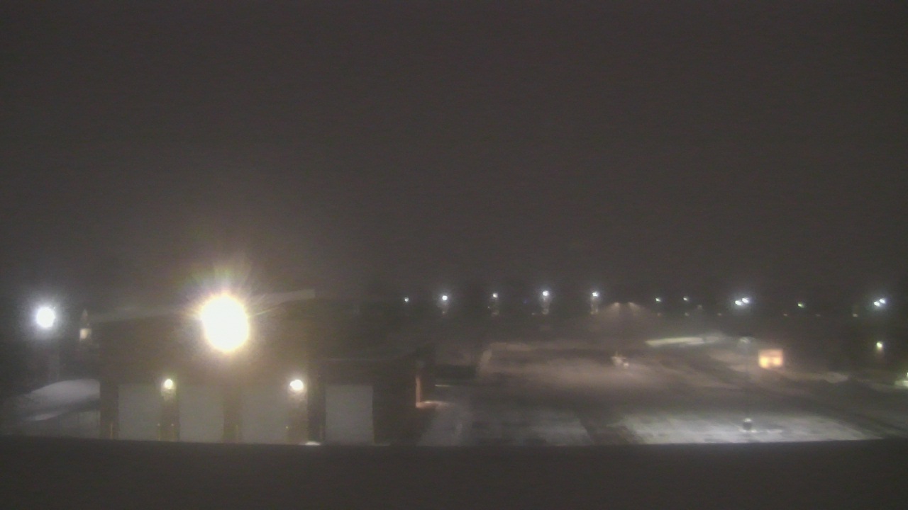 Thumbnail for current weather camera view from Marquardt MS in Glendale Heights, Illinois