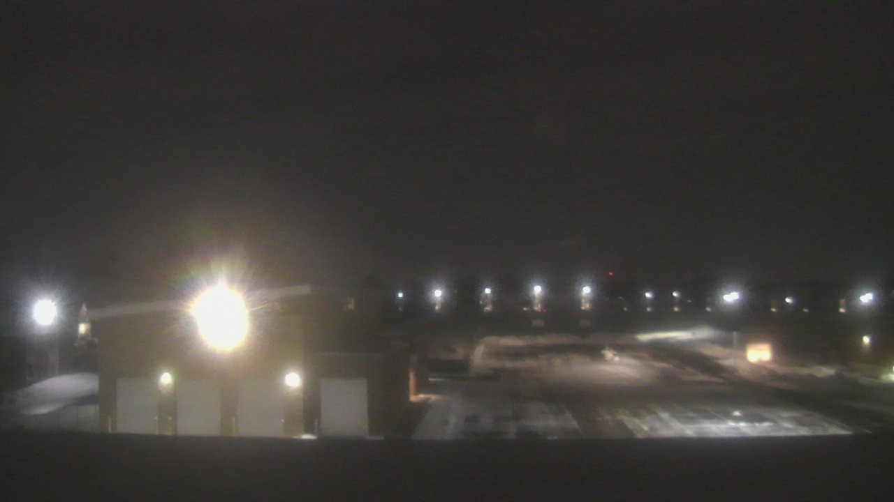 Thumbnail for current weather camera view from Marquardt MS in Glendale Heights, Illinois