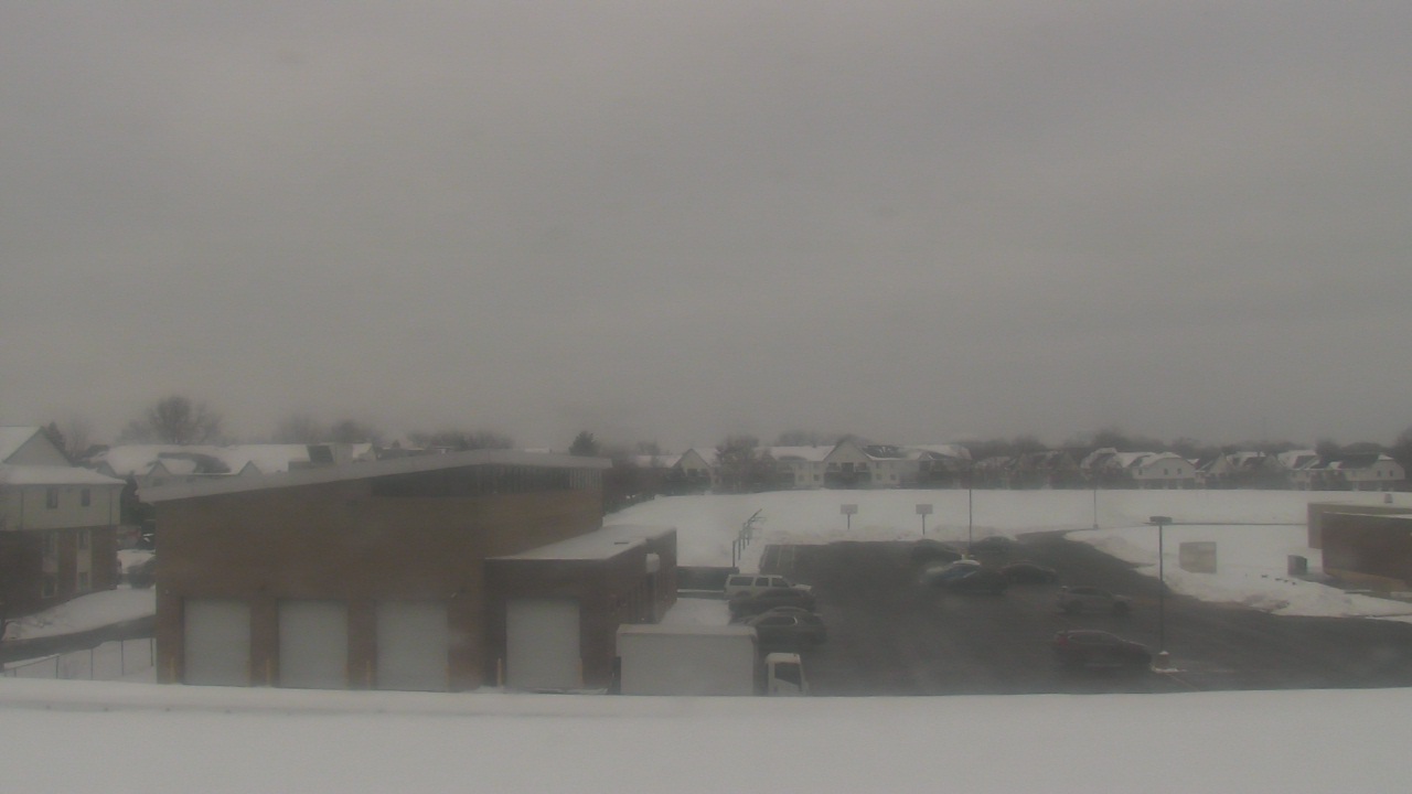 Thumbnail for current weather camera view from Marquardt MS in Glendale Heights, Illinois