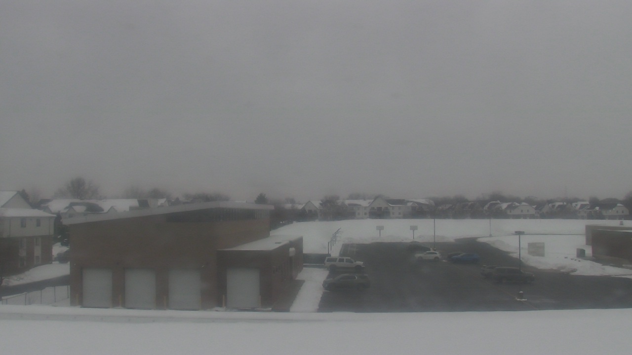 Thumbnail for current weather camera view from Marquardt MS in Glendale Heights, Illinois