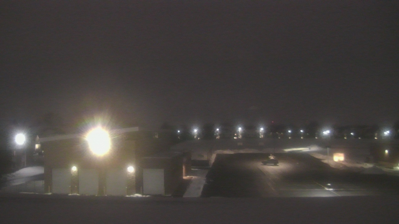 Thumbnail for current weather camera view from Marquardt MS in Glendale Heights, Illinois