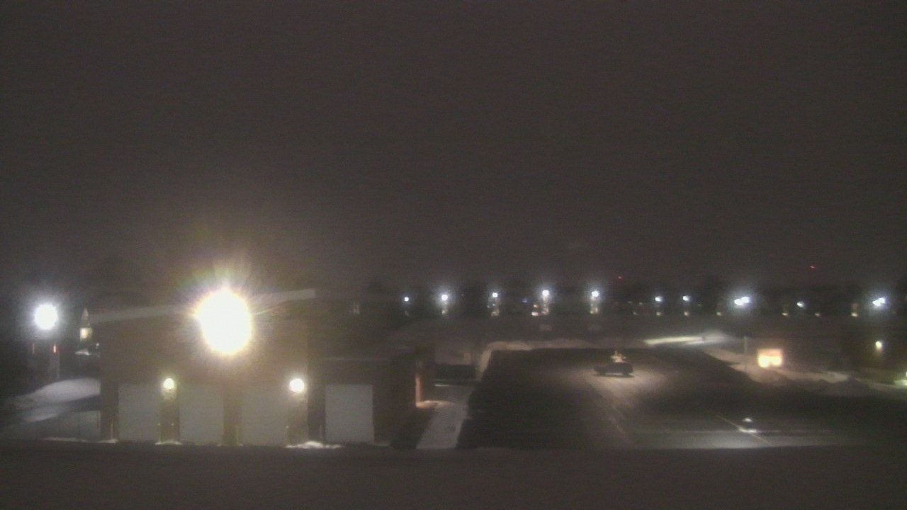 Thumbnail for current weather camera view from Marquardt MS in Glendale Heights, Illinois