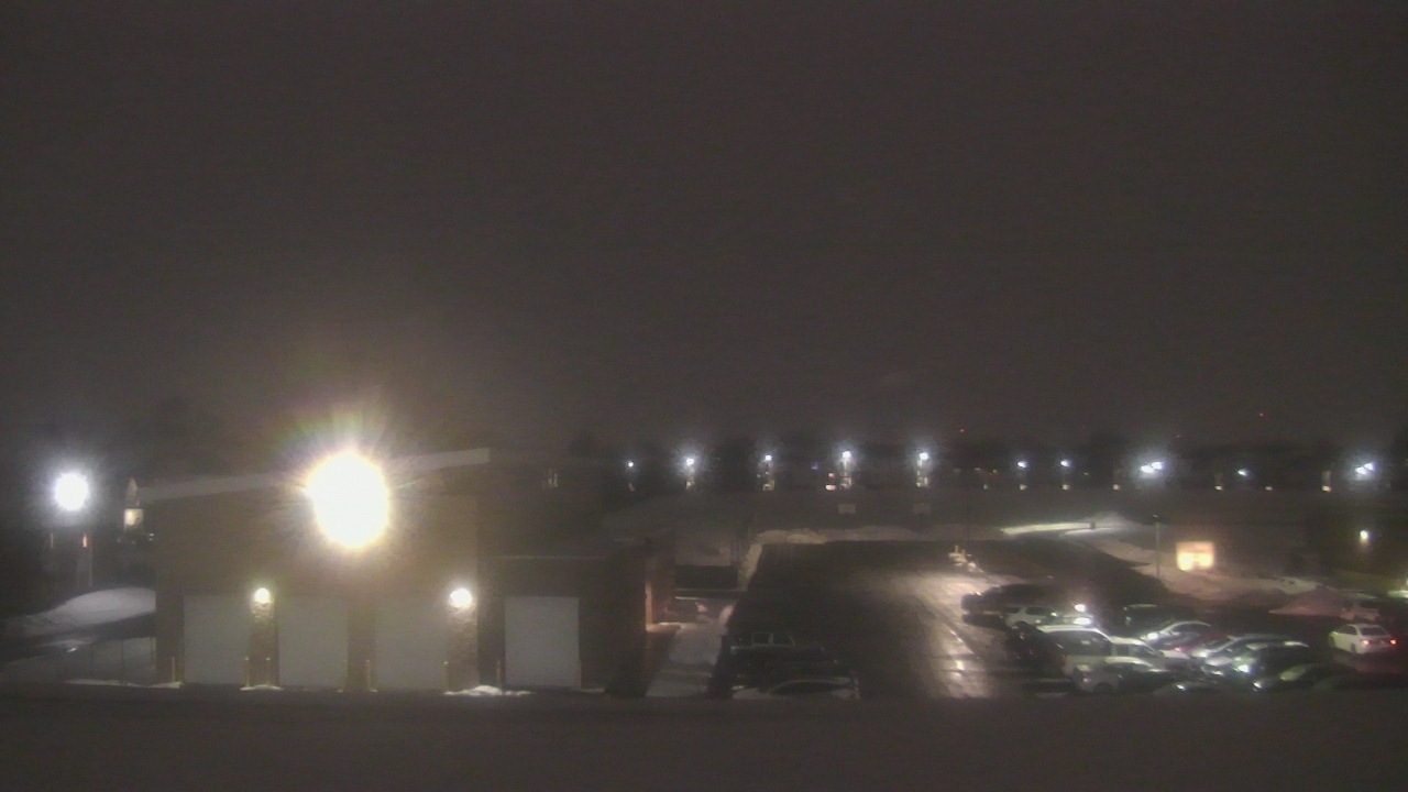 Thumbnail for current weather camera view from Marquardt MS in Glendale Heights, Illinois