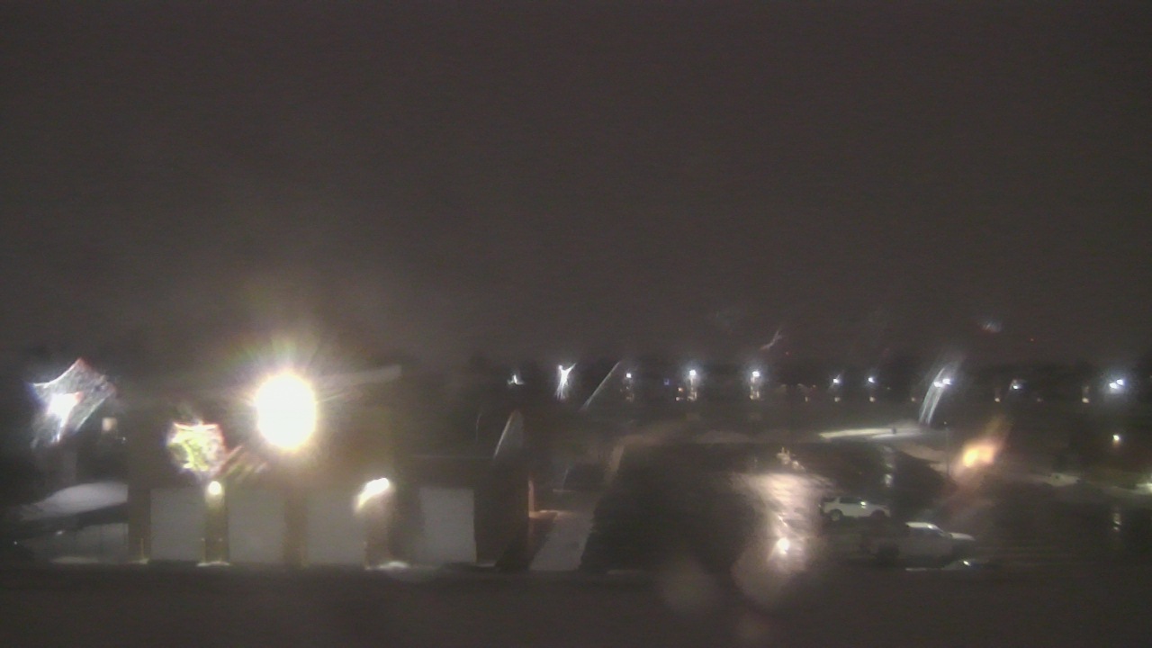 Thumbnail for current weather camera view from Marquardt MS in Glendale Heights, Illinois