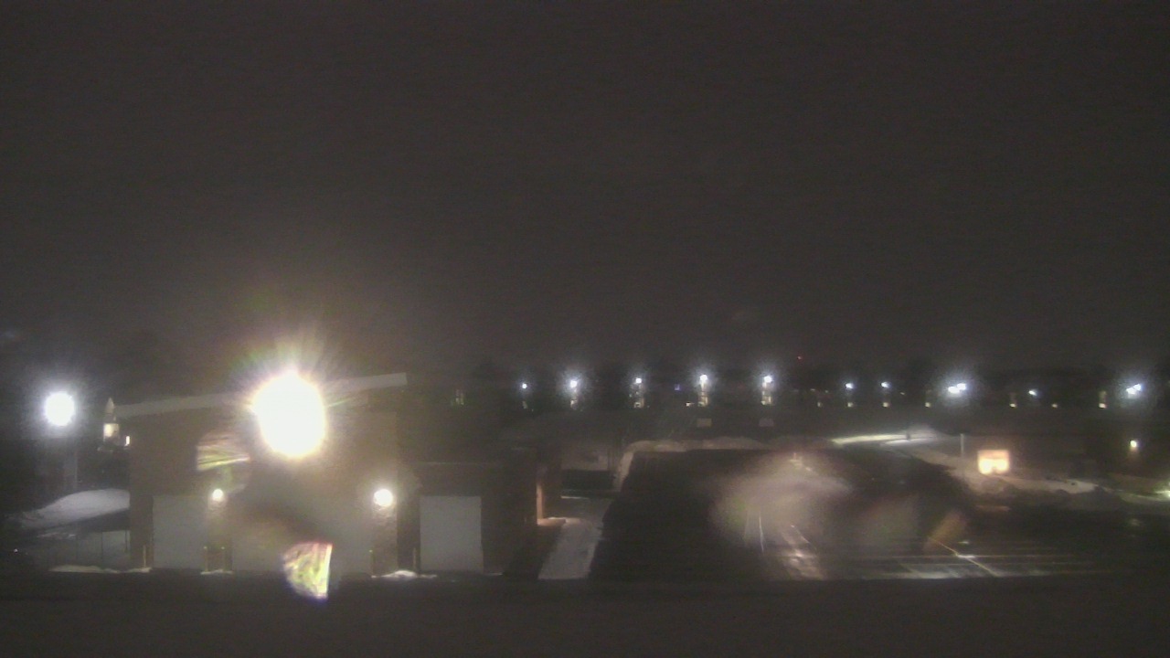 Thumbnail for current weather camera view from Marquardt MS in Glendale Heights, Illinois