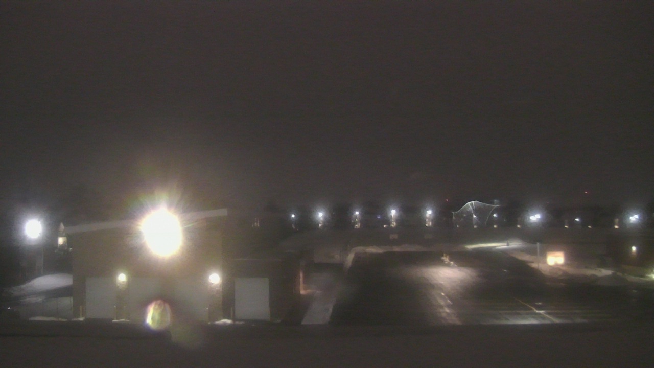 Thumbnail for current weather camera view from Marquardt MS in Glendale Heights, Illinois