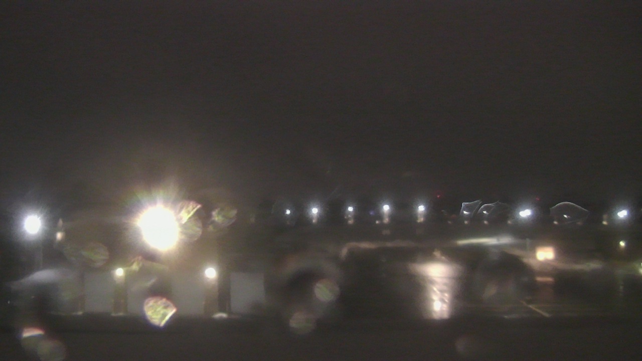 Thumbnail for current weather camera view from Marquardt MS in Glendale Heights, Illinois