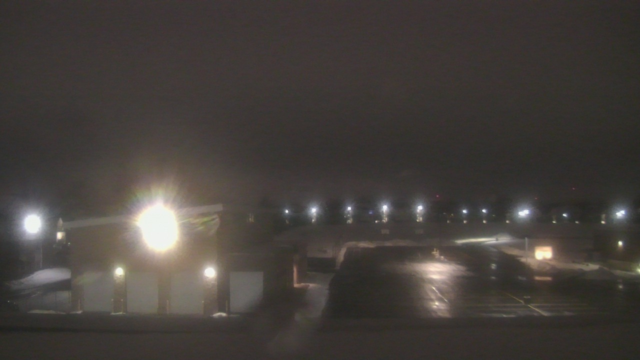 Thumbnail for current weather camera view from Marquardt MS in Glendale Heights, Illinois