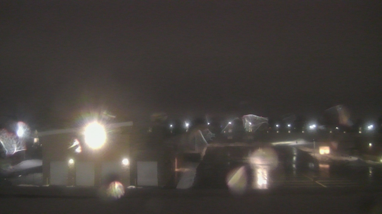 Thumbnail for current weather camera view from Marquardt MS in Glendale Heights, Illinois