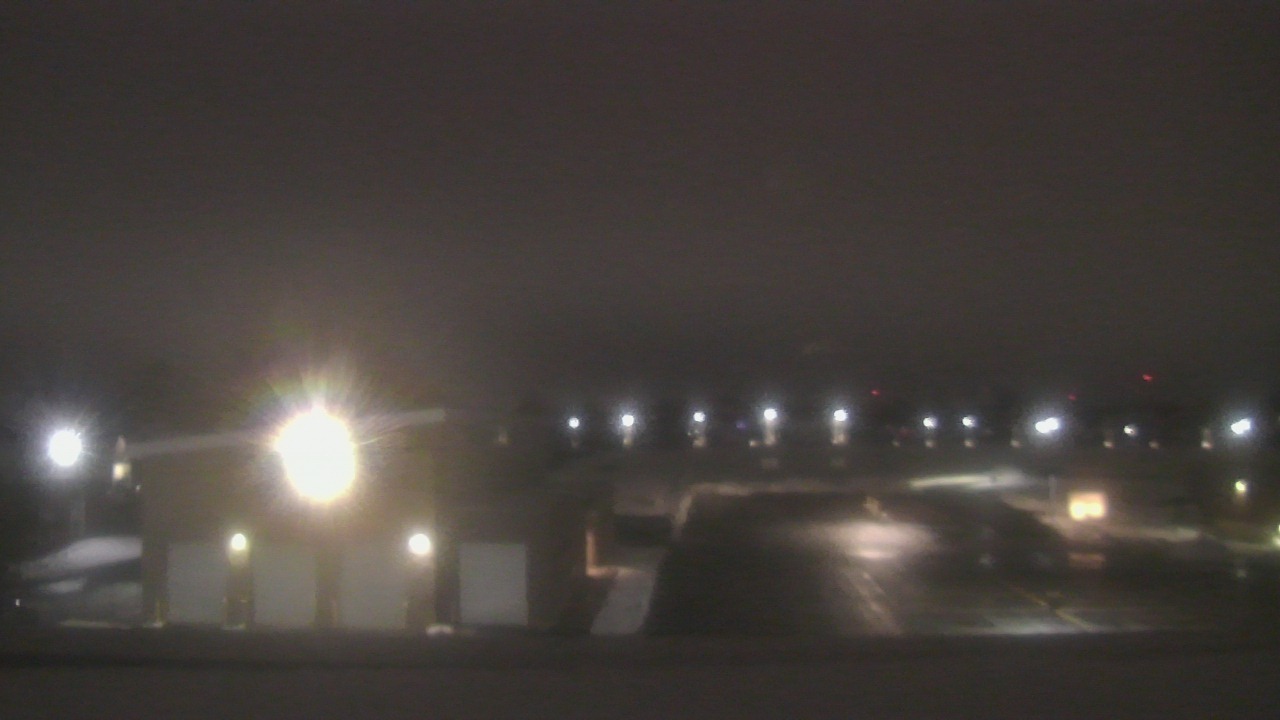 Thumbnail for current weather camera view from Marquardt MS in Glendale Heights, Illinois