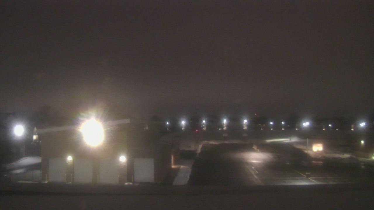 Thumbnail for current weather camera view from Marquardt MS in Glendale Heights, Illinois