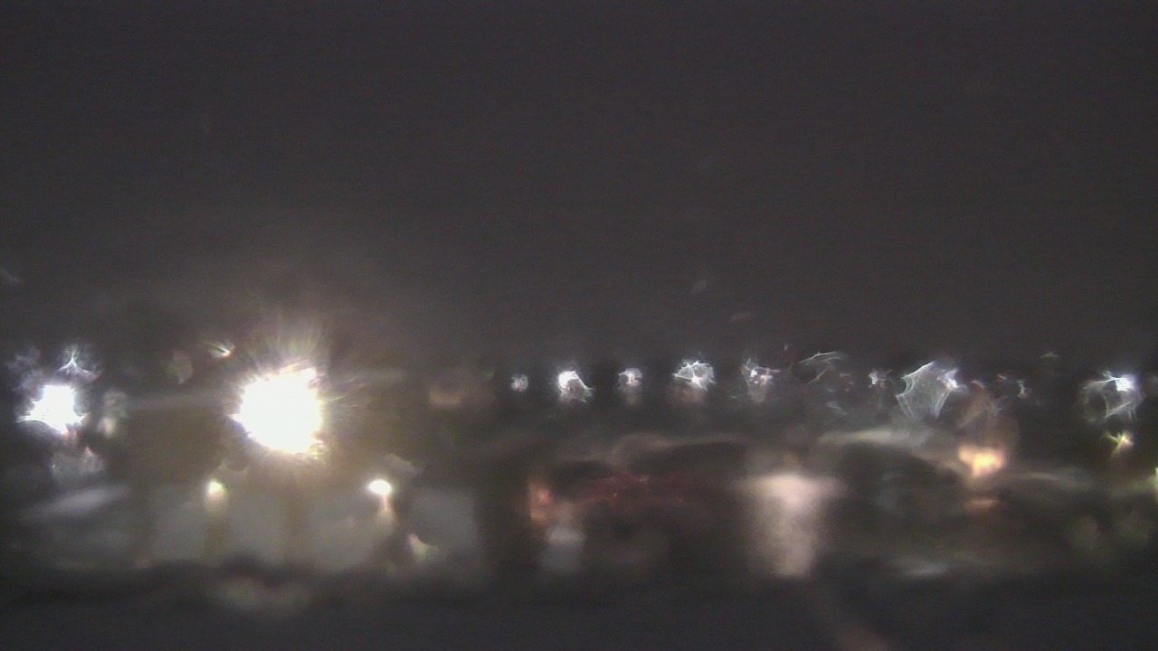 Thumbnail for current weather camera view from Marquardt MS in Glendale Heights, Illinois