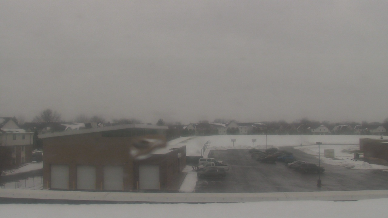 Thumbnail for current weather camera view from Marquardt MS in Glendale Heights, Illinois