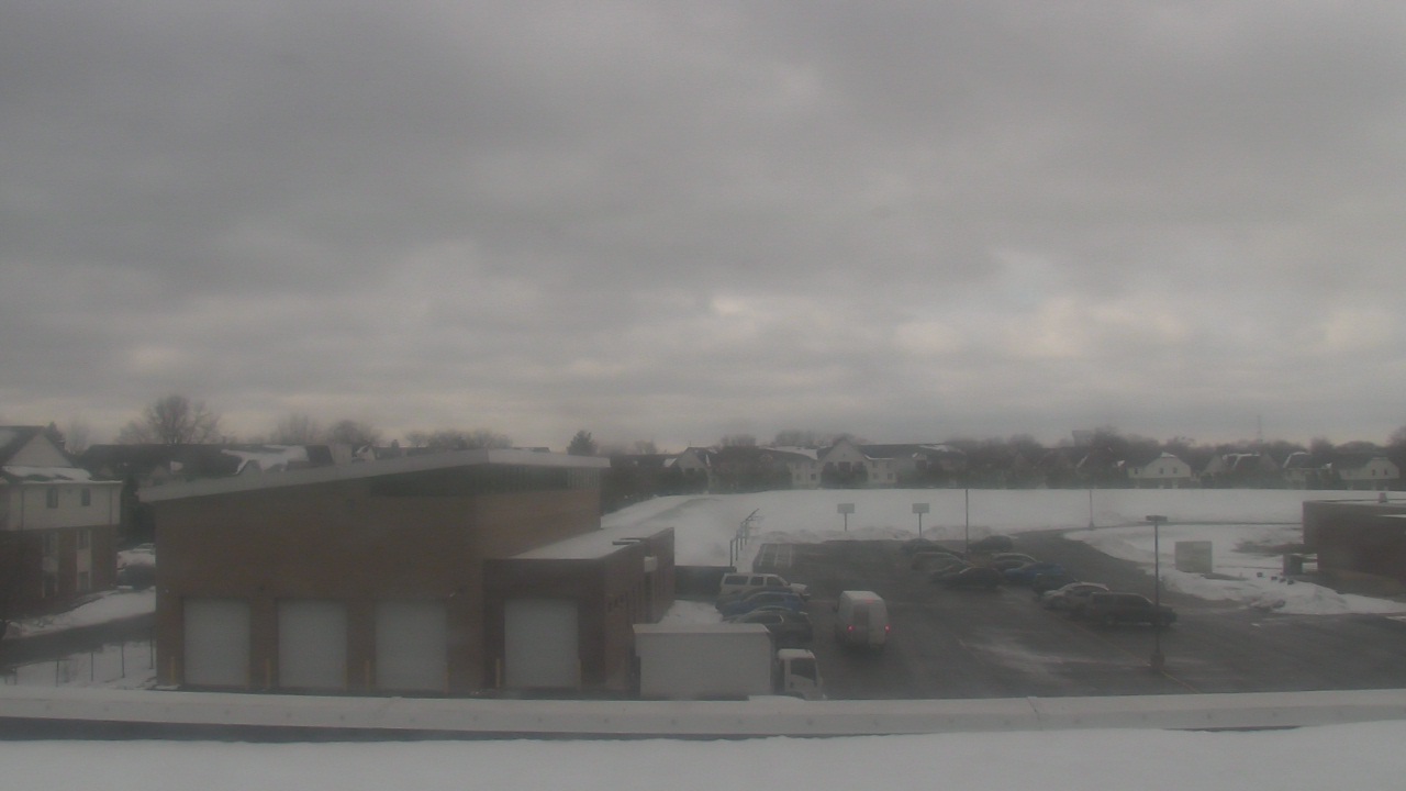 Thumbnail for current weather camera view from Marquardt MS in Glendale Heights, Illinois