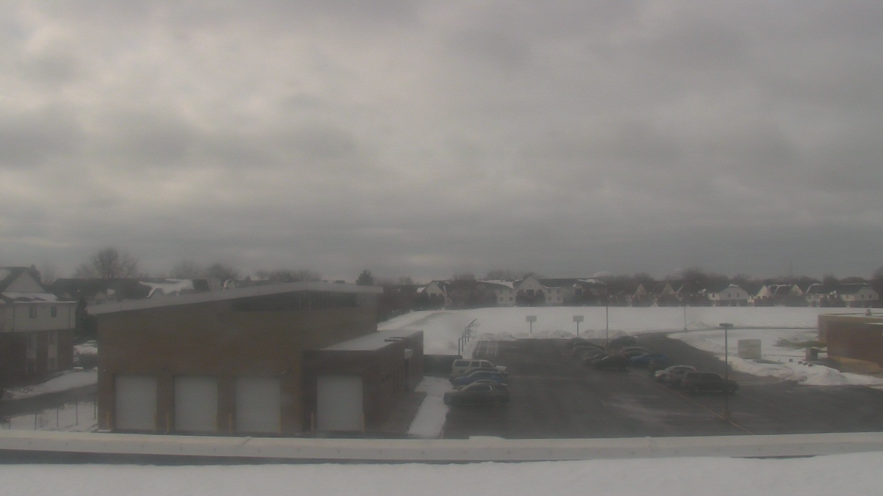 Thumbnail for current weather camera view from Marquardt MS in Glendale Heights, Illinois