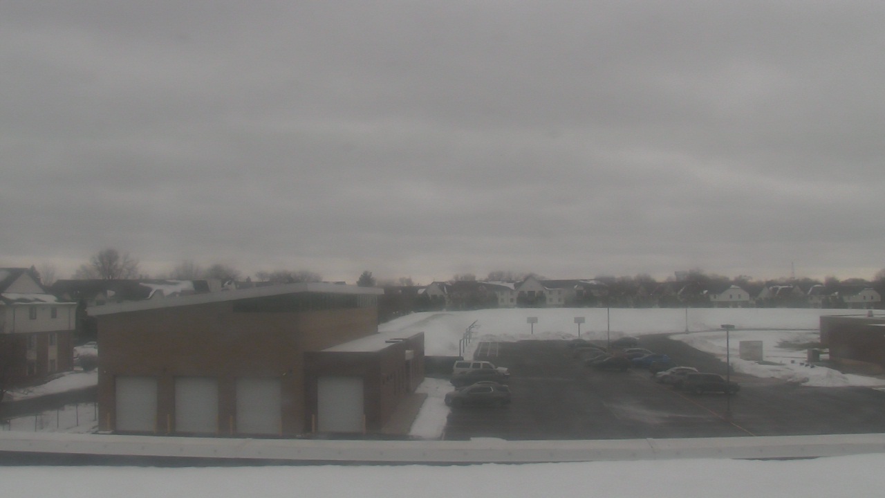 Thumbnail for current weather camera view from Marquardt MS in Glendale Heights, Illinois