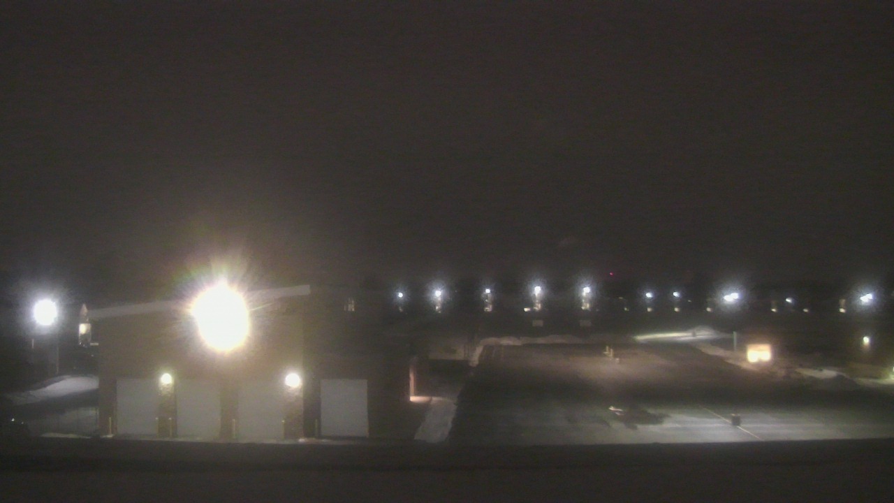 Thumbnail for current weather camera view from Marquardt MS in Glendale Heights, Illinois