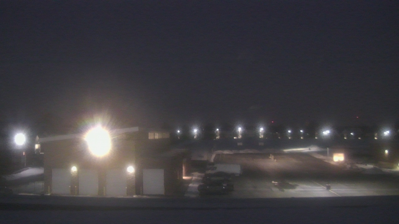 Thumbnail for current weather camera view from Marquardt MS in Glendale Heights, Illinois