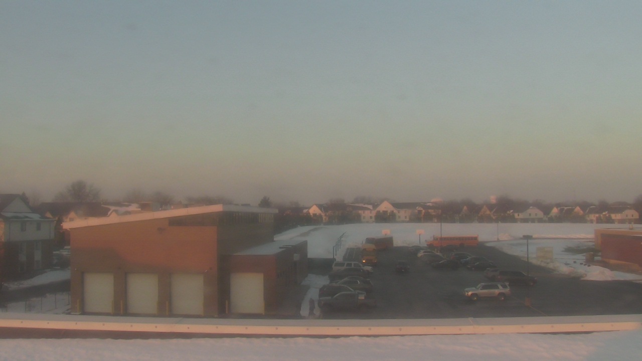 Thumbnail for current weather camera view from Marquardt MS in Glendale Heights, Illinois