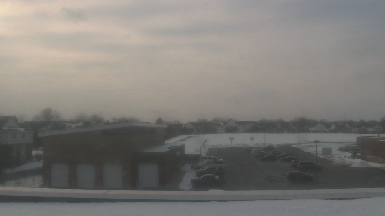 Thumbnail for current weather camera view from Marquardt MS in Glendale Heights, Illinois