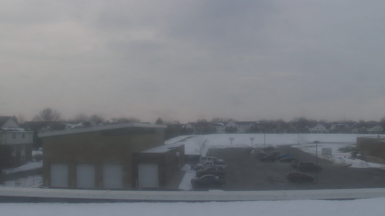 Thumbnail for current weather camera view from Marquardt MS in Glendale Heights, Illinois