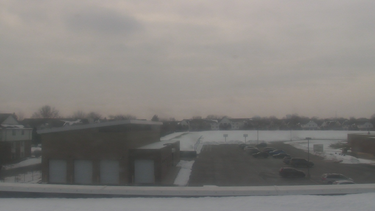 Thumbnail for current weather camera view from Marquardt MS in Glendale Heights, Illinois