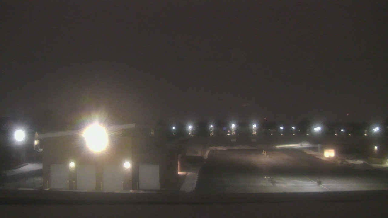 Thumbnail for current weather camera view from Marquardt MS in Glendale Heights, Illinois