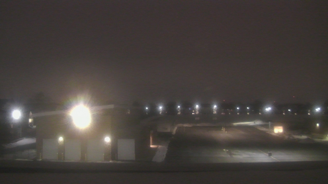 Thumbnail for current weather camera view from Marquardt MS in Glendale Heights, Illinois