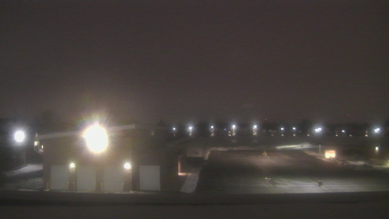 Thumbnail for current weather camera view from Marquardt MS in Glendale Heights, Illinois