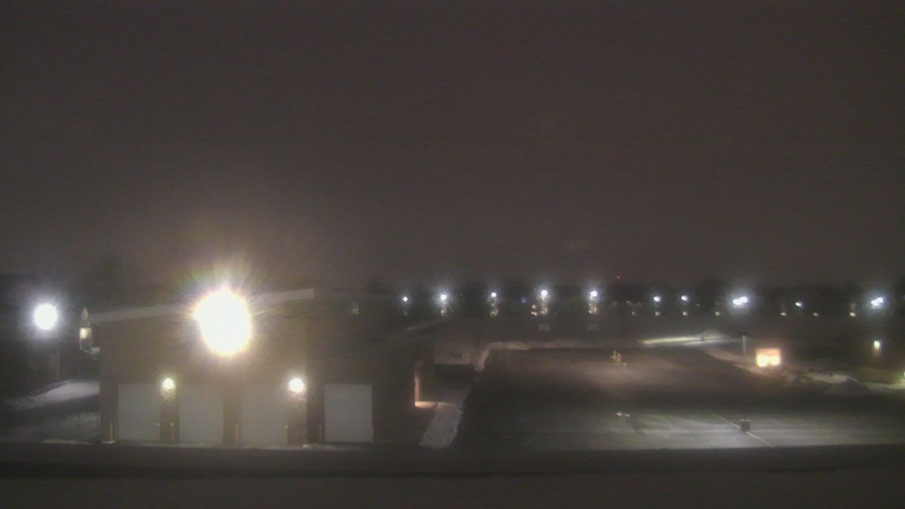 Thumbnail for current weather camera view from Marquardt MS in Glendale Heights, Illinois