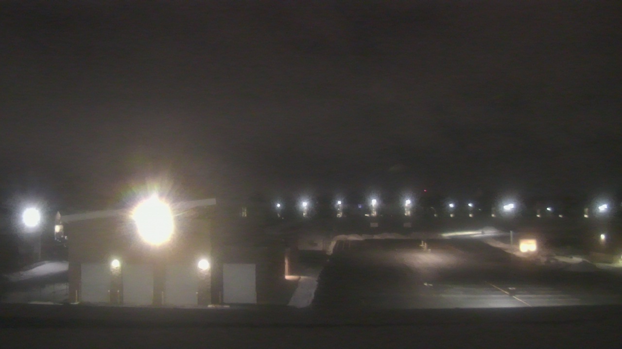 Thumbnail for current weather camera view from Marquardt MS in Glendale Heights, Illinois