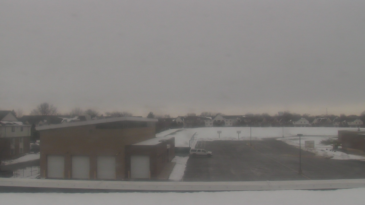 Thumbnail for current weather camera view from Marquardt MS in Glendale Heights, Illinois