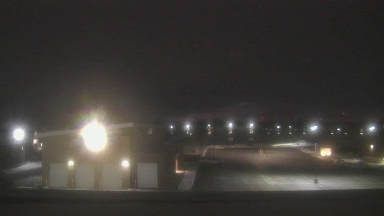 Thumbnail for current weather camera view from Marquardt MS in Glendale Heights, Illinois