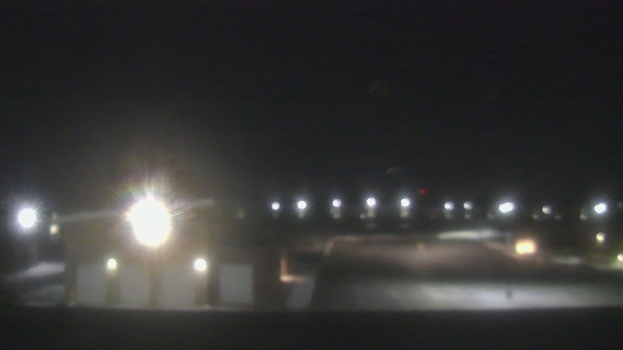 Thumbnail for current weather camera view from Marquardt MS in Glendale Heights, Illinois