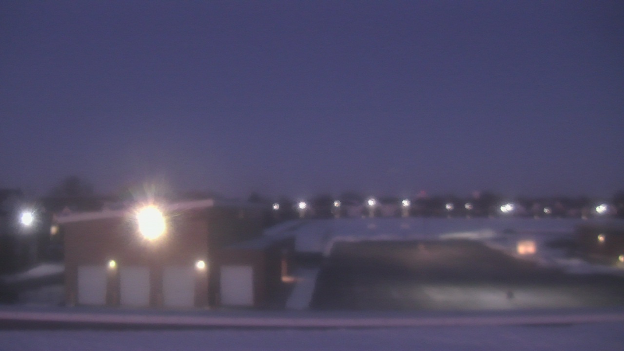Thumbnail for current weather camera view from Marquardt MS in Glendale Heights, Illinois