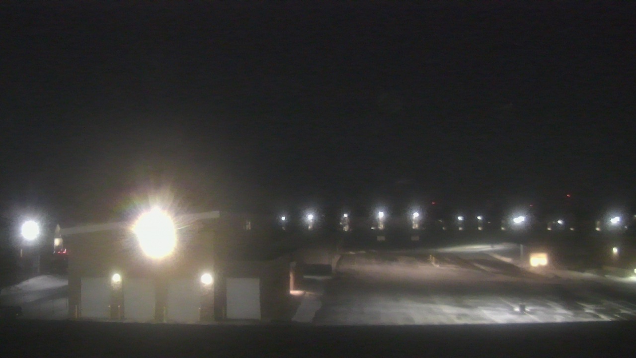 Thumbnail for current weather camera view from Marquardt MS in Glendale Heights, Illinois