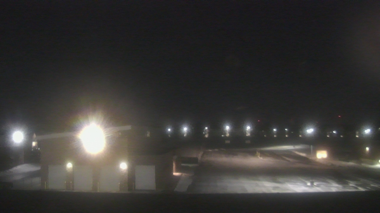 Thumbnail for current weather camera view from Marquardt MS in Glendale Heights, Illinois