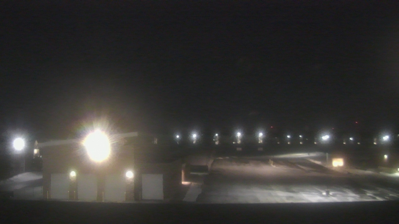 Thumbnail for current weather camera view from Marquardt MS in Glendale Heights, Illinois