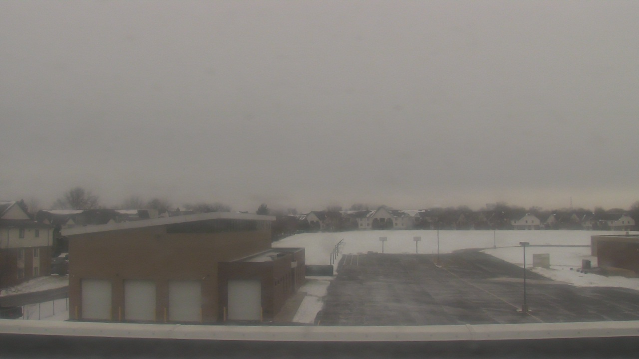 Thumbnail for current weather camera view from Marquardt MS in Glendale Heights, Illinois