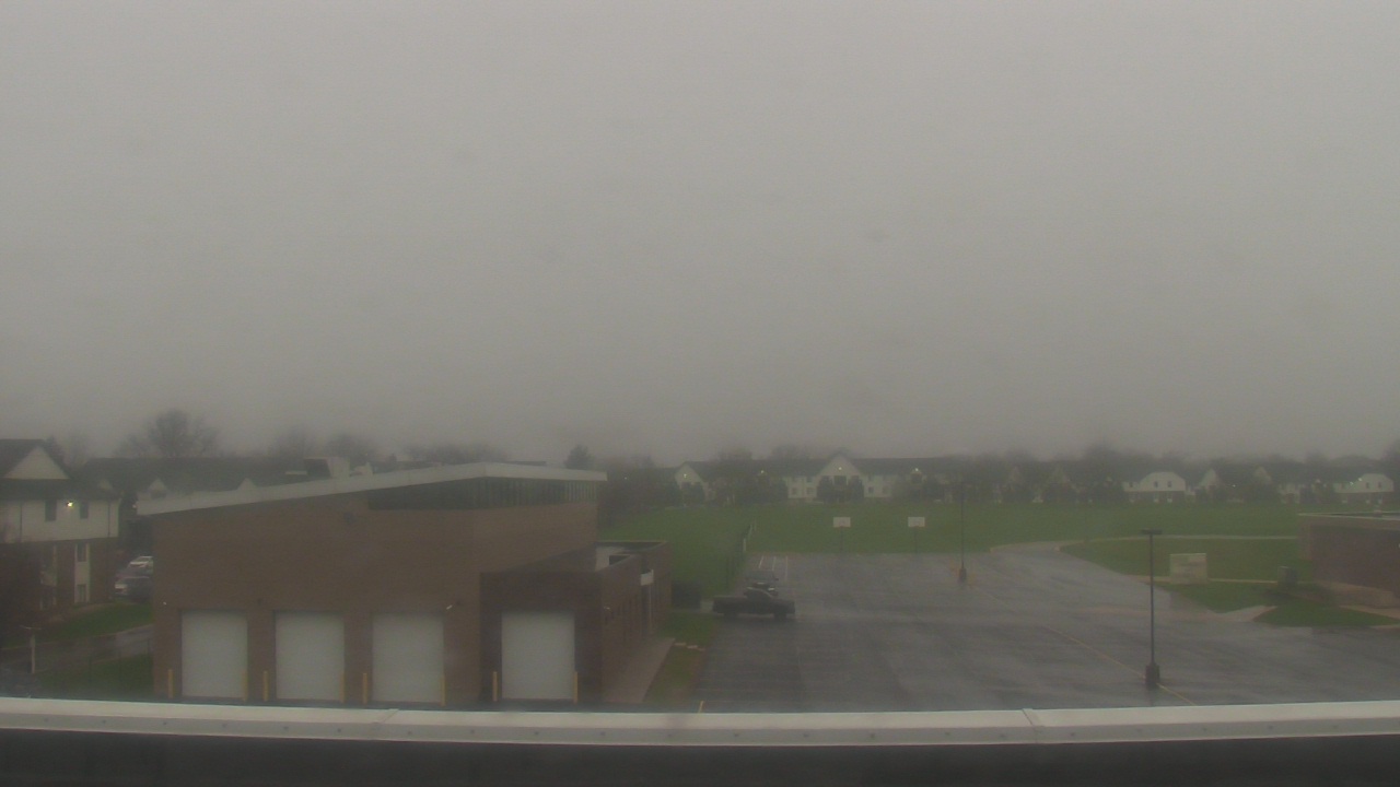 Thumbnail for current weather camera view from Marquardt MS in Glendale Heights, Illinois