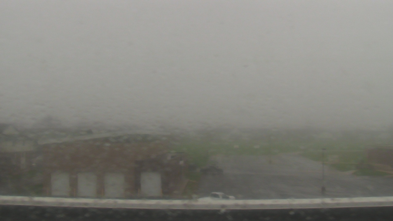 Thumbnail for current weather camera view from Marquardt MS in Glendale Heights, Illinois