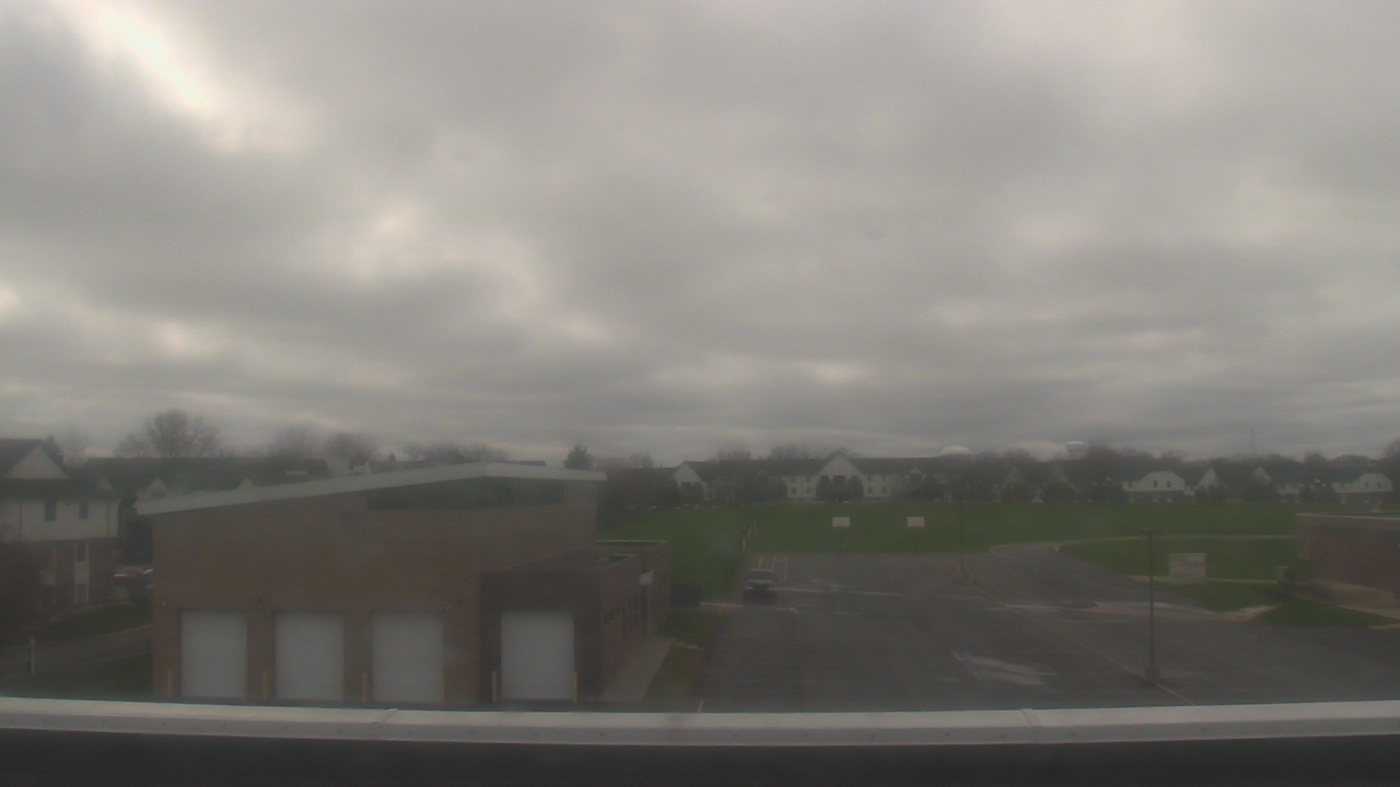 Thumbnail for current weather camera view from Marquardt MS in Glendale Heights, Illinois