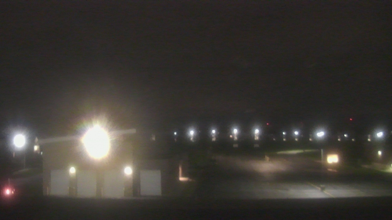 Thumbnail for current weather camera view from Marquardt MS in Glendale Heights, Illinois