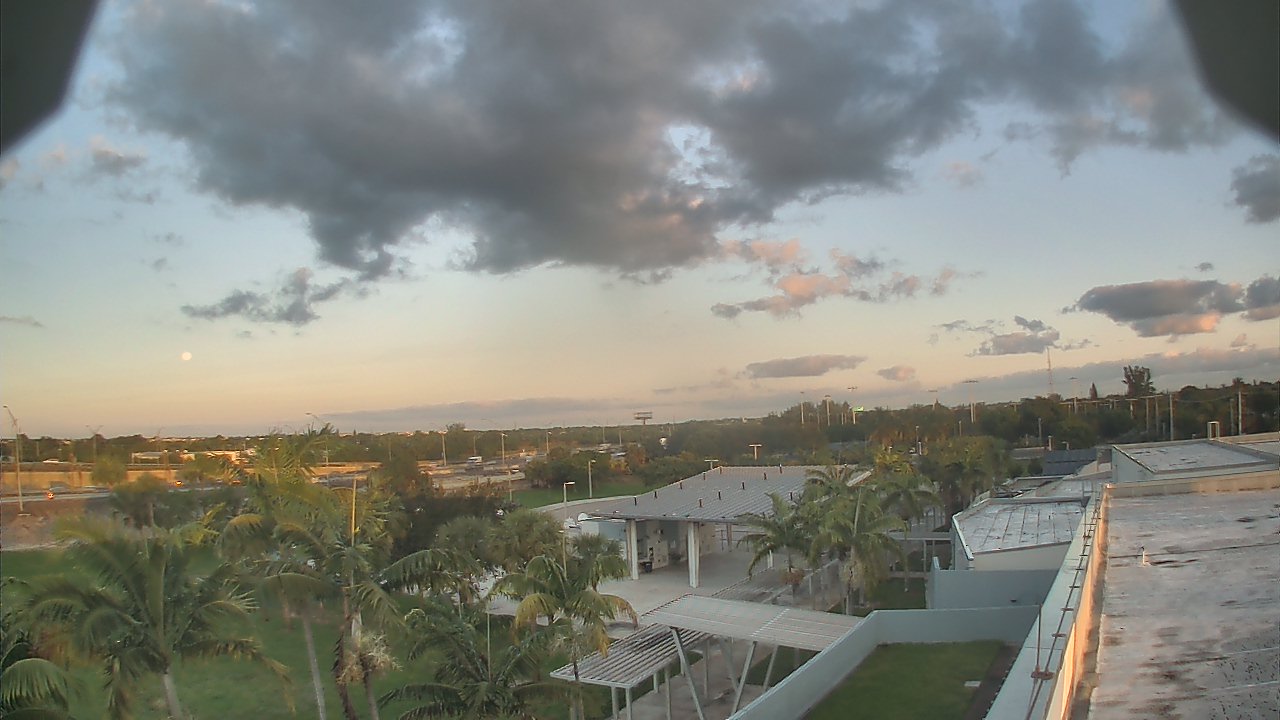 Thumbnail for current weather camera view from Galaxy ES in Boynton Beach, Florida