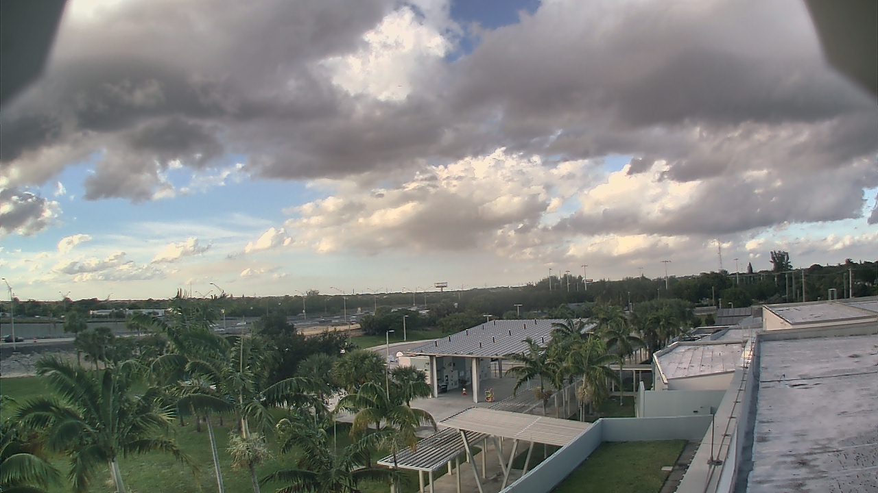 Thumbnail for current weather camera view from Galaxy ES in Boynton Beach, Florida